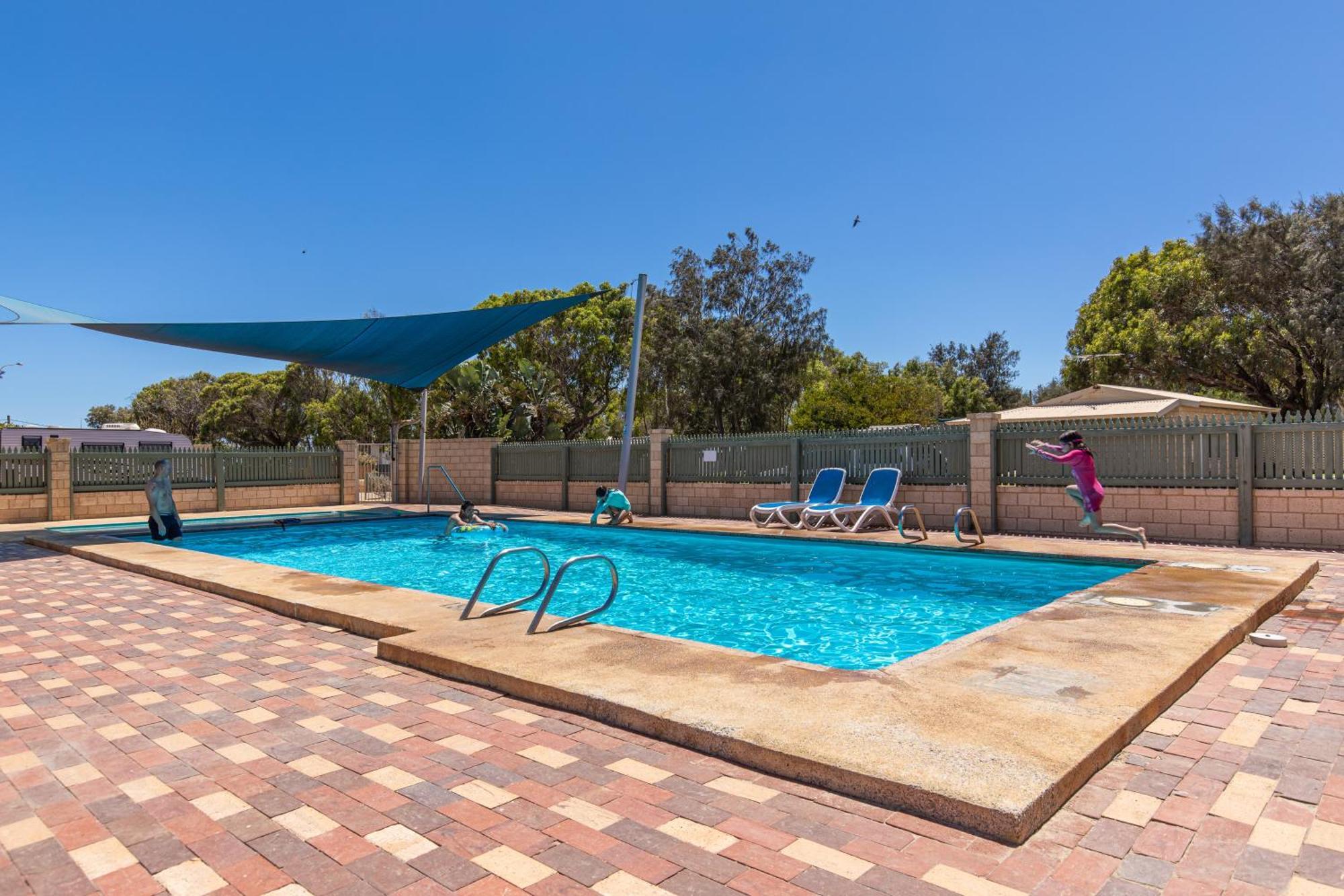 Belair Gardens Caravan Park Geraldton Extérieur photo