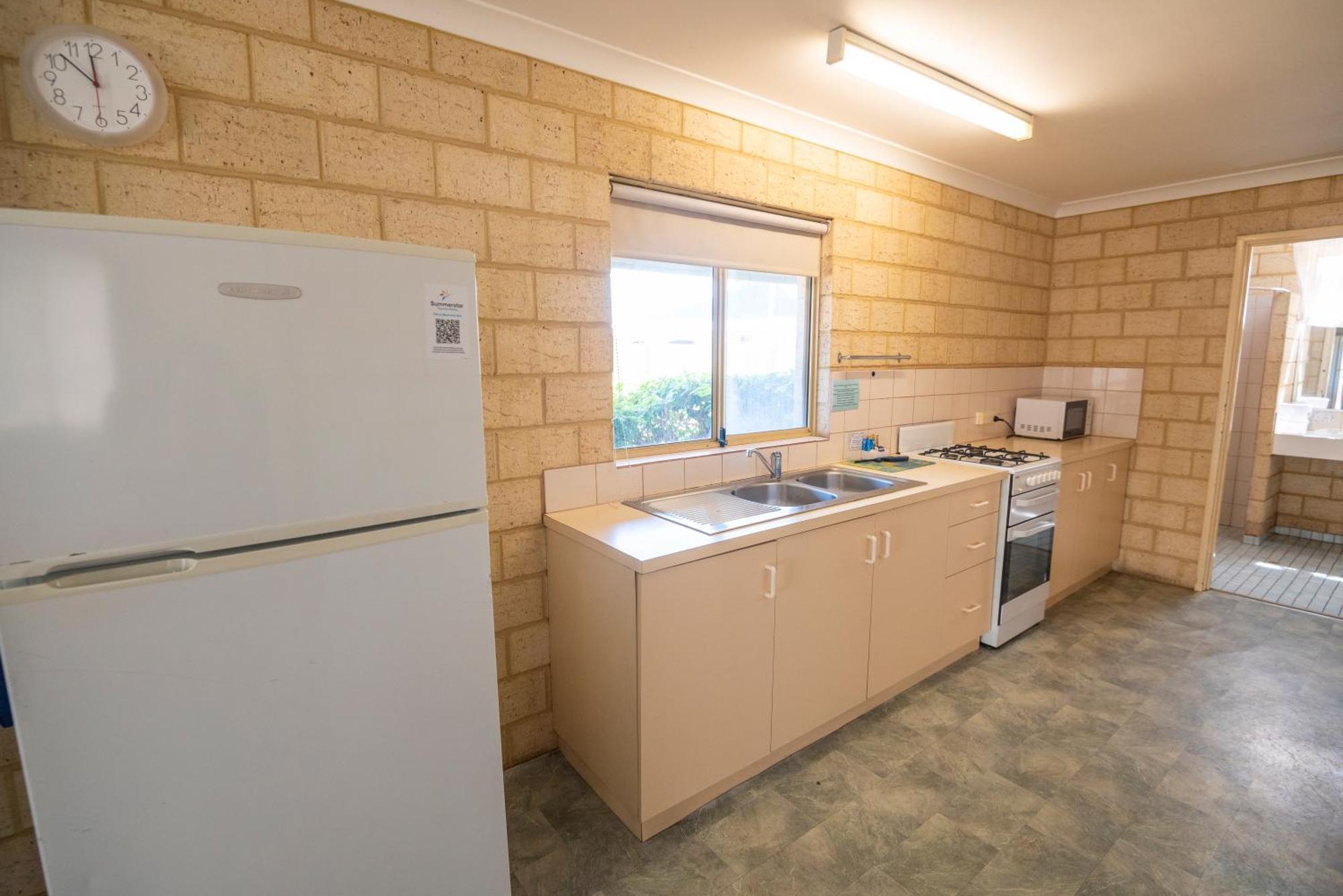 Belair Gardens Caravan Park Geraldton Extérieur photo
