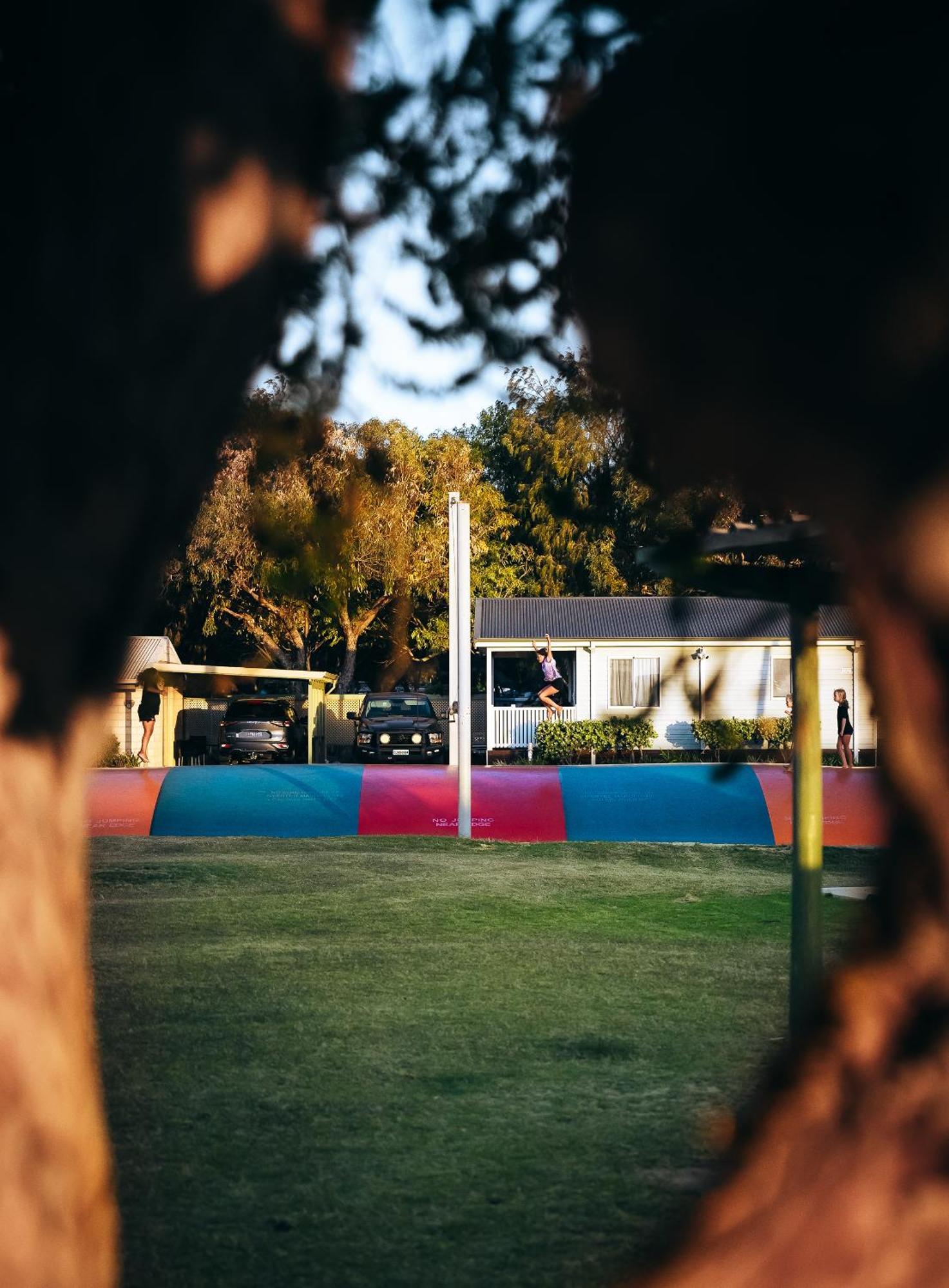 Belair Gardens Caravan Park Geraldton Extérieur photo